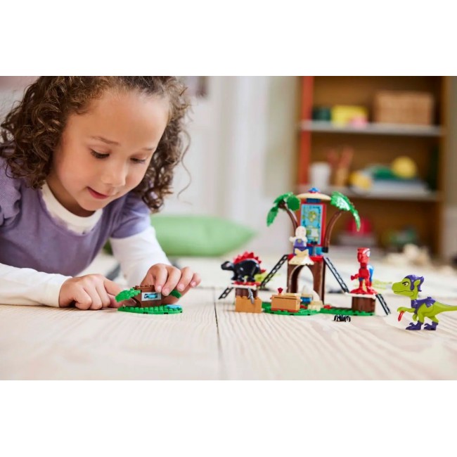 LEGO MARVEL 11200 Spidey and Gobby s Raptor Battle at Tree House HQ