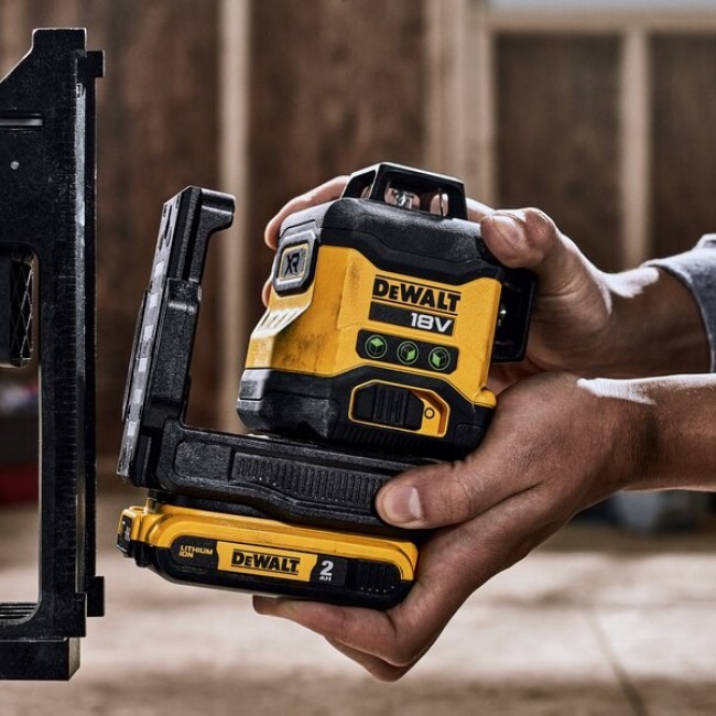 DeWALT DCLE34031D1-QW laser level Line level 40 m DeWALT DCLE34031D1-QW laser level Line level 40 m