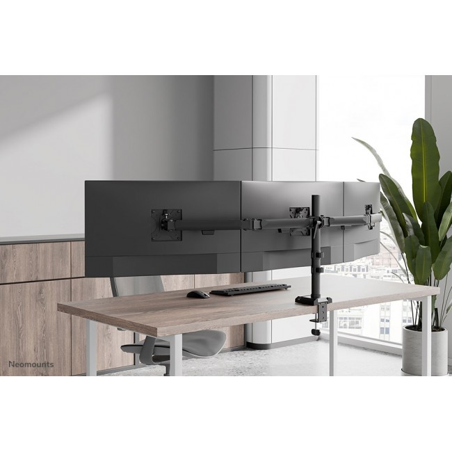 Desk mount for 3 monitors 10-27