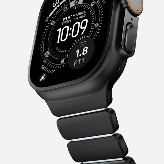 Nomad NM009896858 smart wearable accessory Band Black Titanium