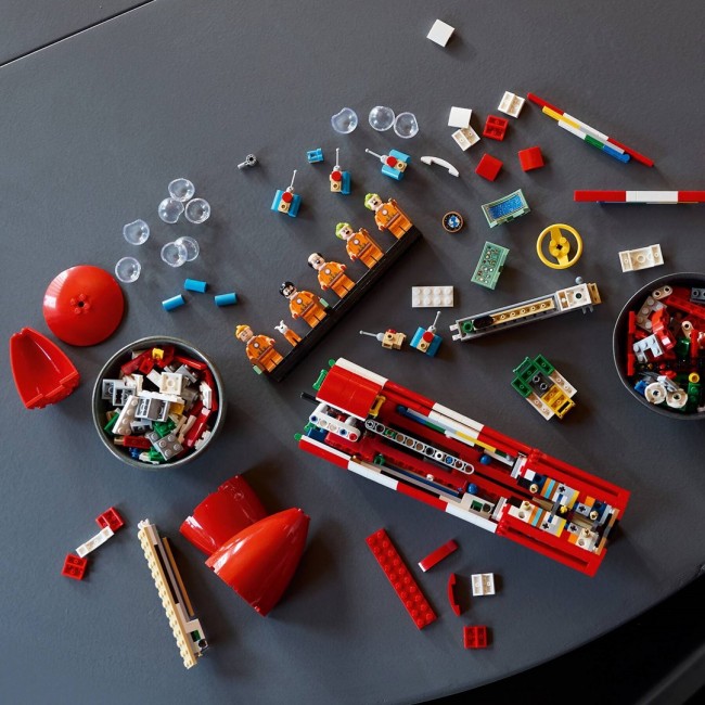 LEGO IDEAS 21367 Tintin Moon Rocket