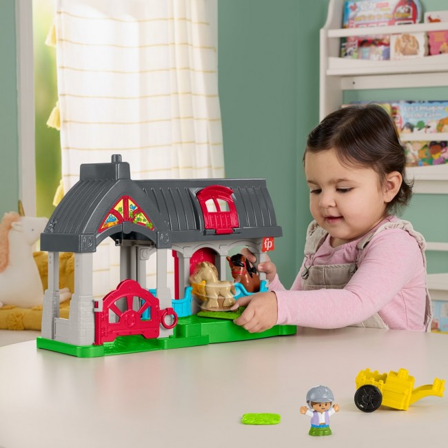 Fisher-Price Little People Friendly Horses Stable Toddler Playset with Sounds, 6 Play Pieces