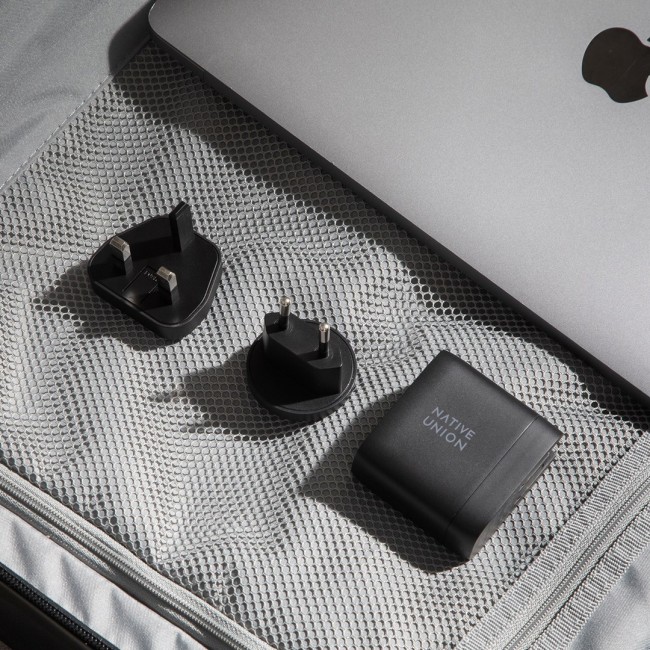 Native Union FAST-PD67-BLK-INT mobile device charger Laptop, Smartphone, Tablet Black AC Fast charging Indoor