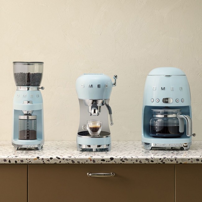 Smeg ECF02PBEU coffee maker Manual Espresso machine 1.1 L