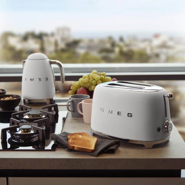 Smeg 50's Style Kettles KLF03WHMEU White