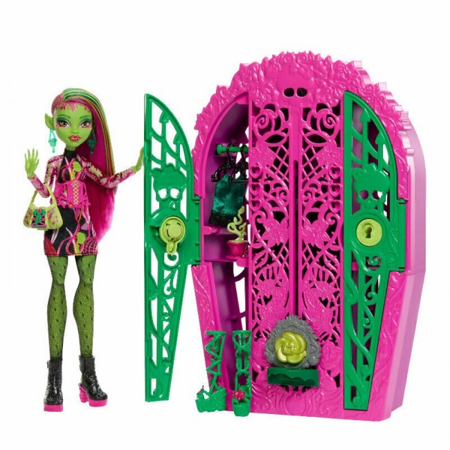 Monster High Skulltimate Secrets Venus McFlytrap Doll
