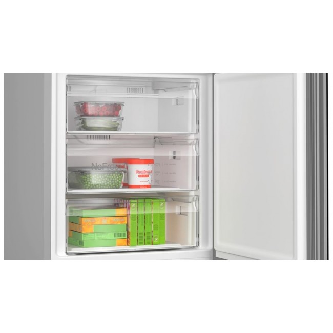 Bosch Serie 6 KGN49LBCF fridge-freezer Freestanding 440 L C Black Bosch Serie 6 KGN49LBCF fridge-freezer Freestanding 440 L C Black