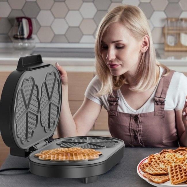 Black+Decker BXFC3200E 1400 W Waffle Maker