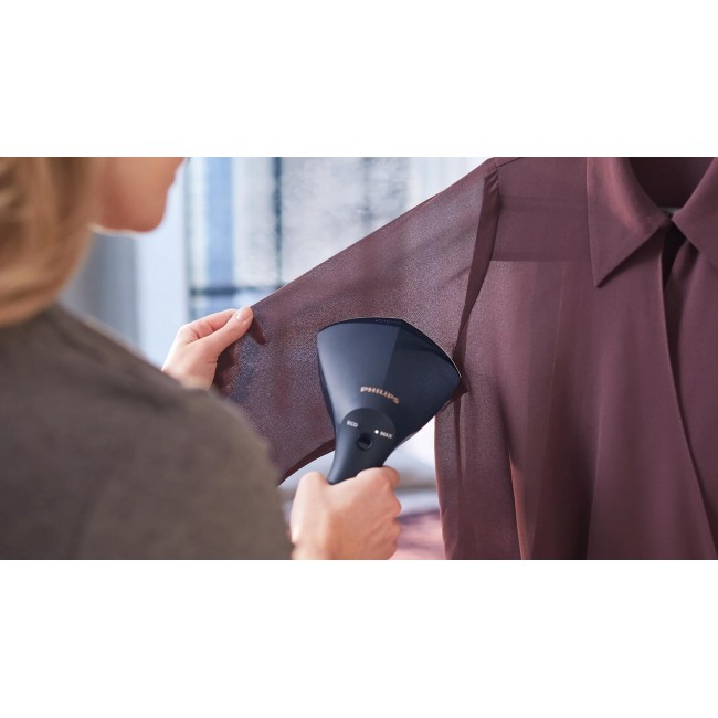 Philips | GC810/20 | Steamer | Handheld | 1600 W | 0.23 L | 32 g/min | Black