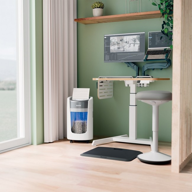 Leitz IQ OptiMax Home Office 225 Micro Cut Paper Shredder Security P5 15L - White Leitz IQ OptiMax Home Office 225 Micro Cut Paper Shredder Security P5 15L - White