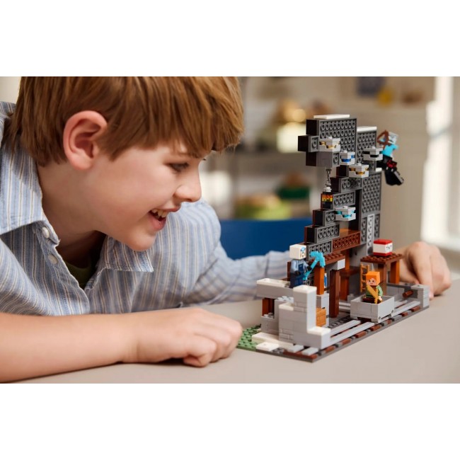 LEGO MINECRAFT 21277 The Pickaxe Mine LEGO MINECRAFT 21277 The Pickaxe Mine
