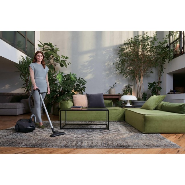 Vacuum Hoover HE120PET 011 bagged 700 W Vacuum Hoover HE120PET 011 bagged 700 W