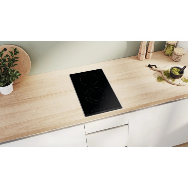 Bosch Serie 6 PKF375FP2E hob Black Built-in 30 cm Ceramic 2 zone(s) Bosch Serie 6 PKF375FP2E hob Black Built-in 30 cm Ceramic 2 zone(s)
