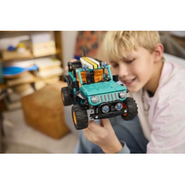 LEGO TECHNIC 42227 Jeep Wrangler Rubicon SUV