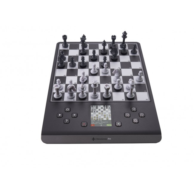 Millennium ChessGenius Pro Chess set Desktop
