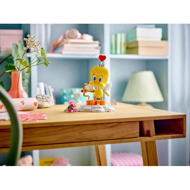 LEGO 40824 Sweetheart Tweety Bird LEGO 40824 Sweetheart Tweety Bird