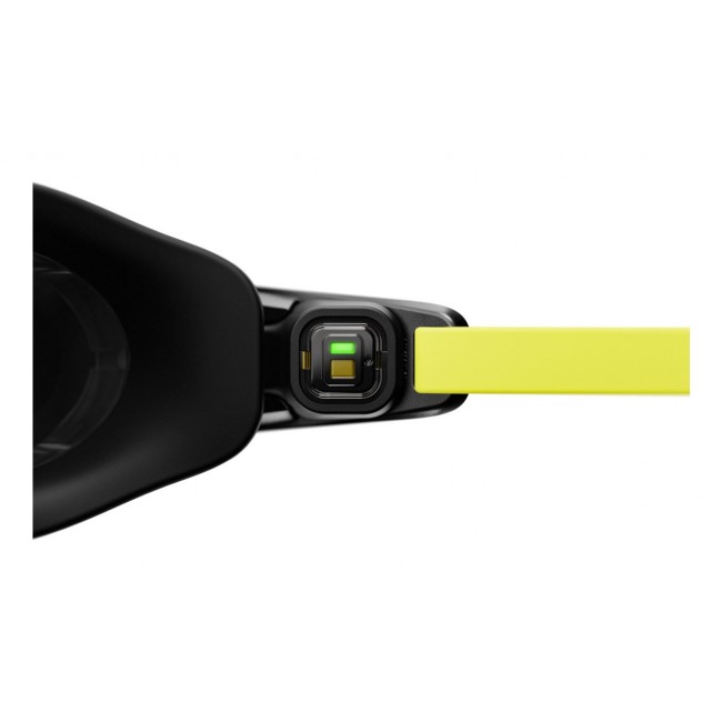 FORM Smart Swim 2 - smart swimming goggles
