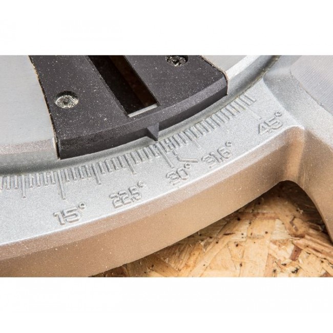 Verto 52G206 mitre saw 1500 W