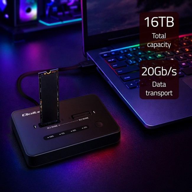 Qoltec 52366 M.2 NVMe SSD Docking Station | PCIe | USB-C | 20 Gb/s | DUAL 2 x 8TB | Offline cloning