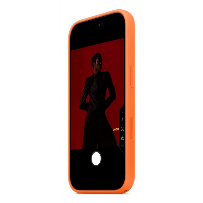 Apple iPhone 17 Pro Silicone Case with MagSafe Orange Apple iPhone 17 Pro Silicone Case with MagSafe Orange