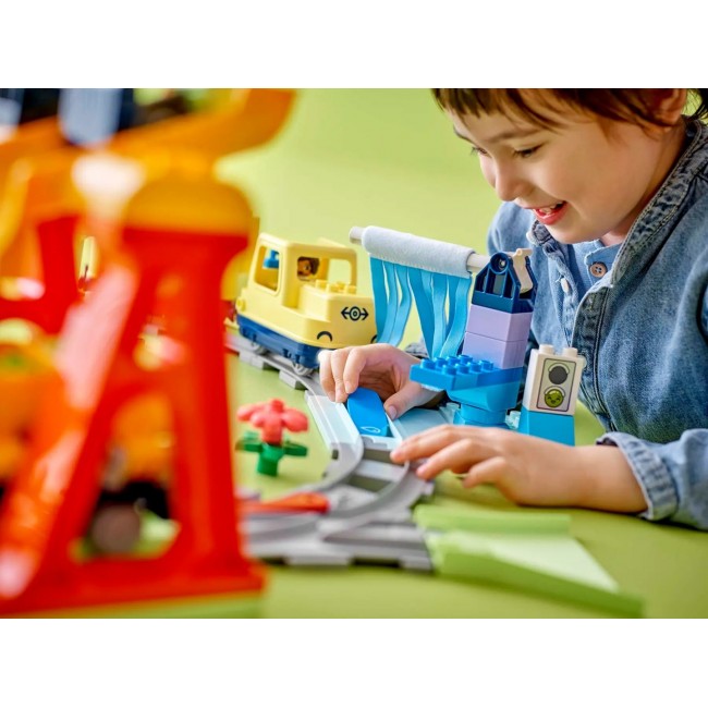 LEGO DUPLO 10428 Big Interactive Community Train LEGO DUPLO 10428 Big Interactive Community Train
