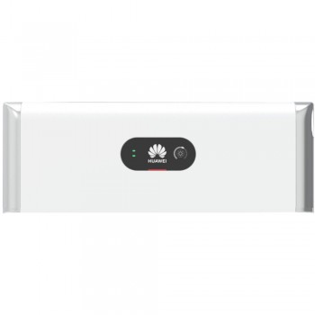Battery management module supports up to 3 battery modules LiFePO4 cell technology IP65 weight 12kg 10-year warranty