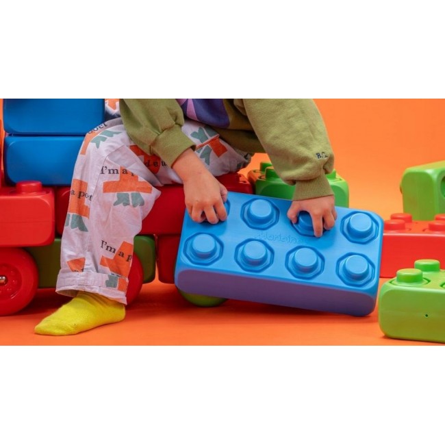 Marioinex brick building blocks + 2 wheels, 30 pieces Marioinex brick building blocks + 2 wheels, 30 pieces