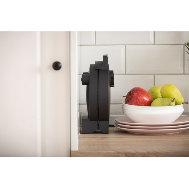 Waffle maker GORENJE WM1200B black, 1200 W Waffle maker GORENJE WM1200B black, 1200 W