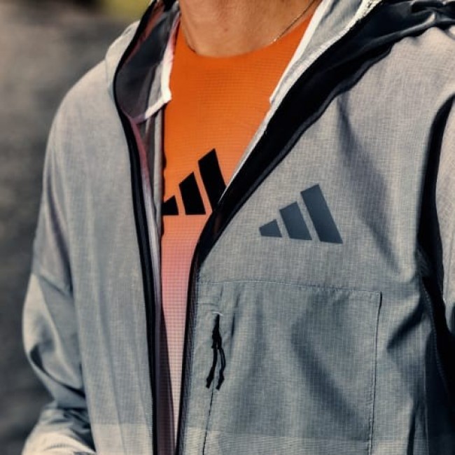 Adidas JY4093_230 coat/jacket