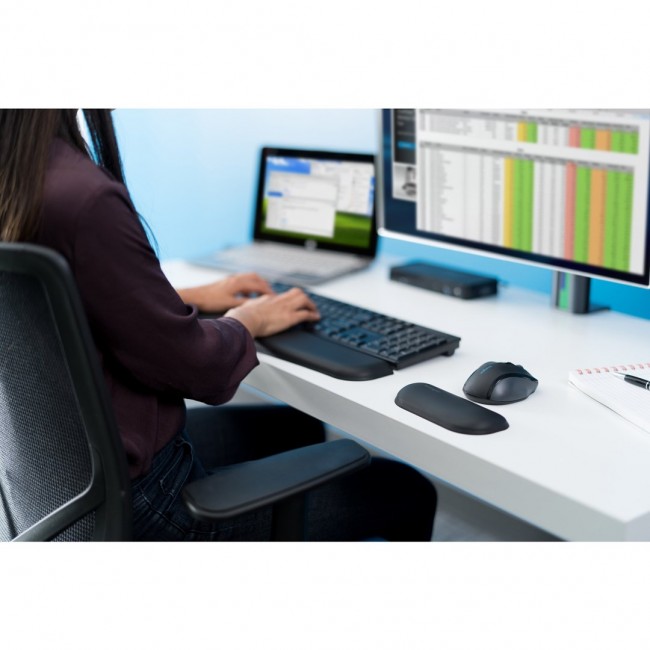Kensington ErgoSoft Wrist Rest for Standard Keyboards