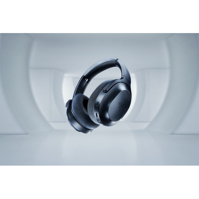 Razer Barracuda Headset Wired & Wireless Head-band Calls/Music USB Type-C Bluetooth Black