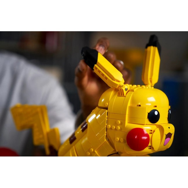 LEGO POK MON 72152 Pikachu and Pok ball