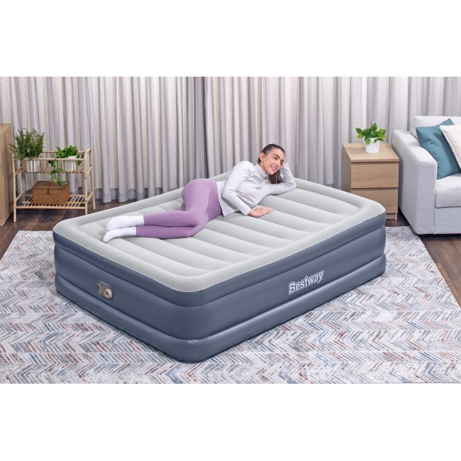 Bestway Tritech Air Mattress Queen with Built-in AC Pump and Antimicrobial Coating 2.03 m x 1.52 m x 51 cm