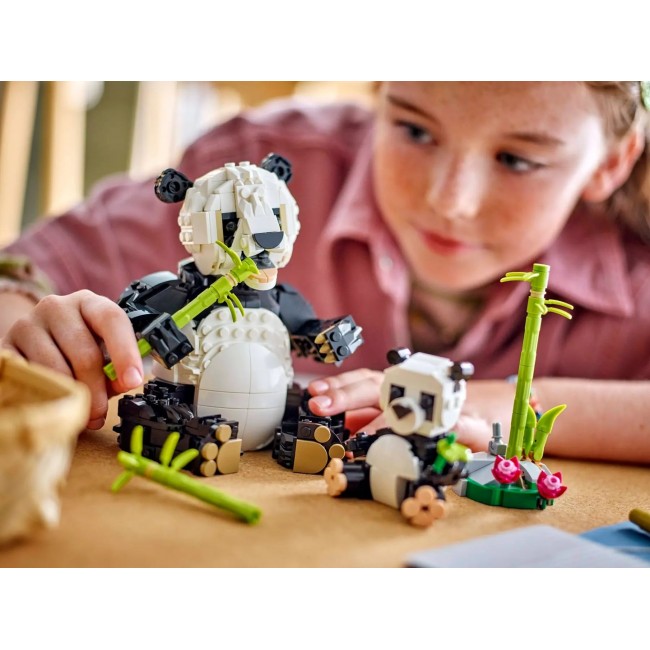 LEGO CREATOR 3 IN 1 31165 Panda Family LEGO CREATOR 3 IN 1 31165 Panda Family