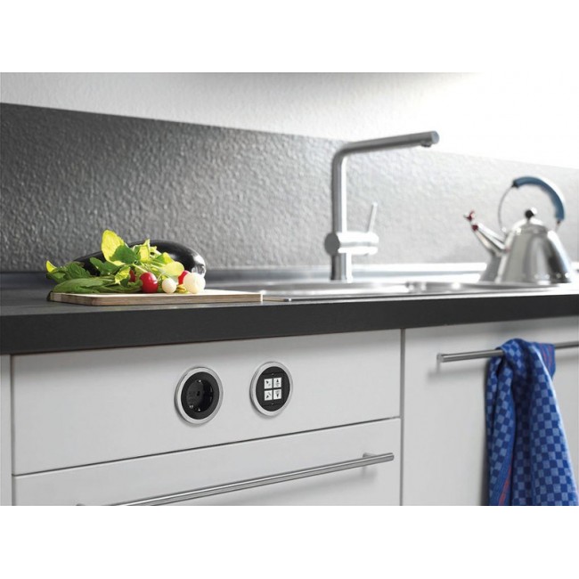 Bachmann 926.001 socket-outlet Type F Black