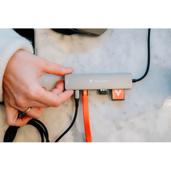 Verbatim USB-C Essentials Multiport Hub 7 ports: HDMI, USB-C, USB-C 3.2 Gen 1, 2 x USB-A 3.2 Gen 1, SD & microSD Verbatim USB-C Essentials Multiport Hub 7 ports: HDMI, USB-C, USB-C 3.2 Gen 1, 2 x USB-A 3.2 Gen 1, SD & microSD