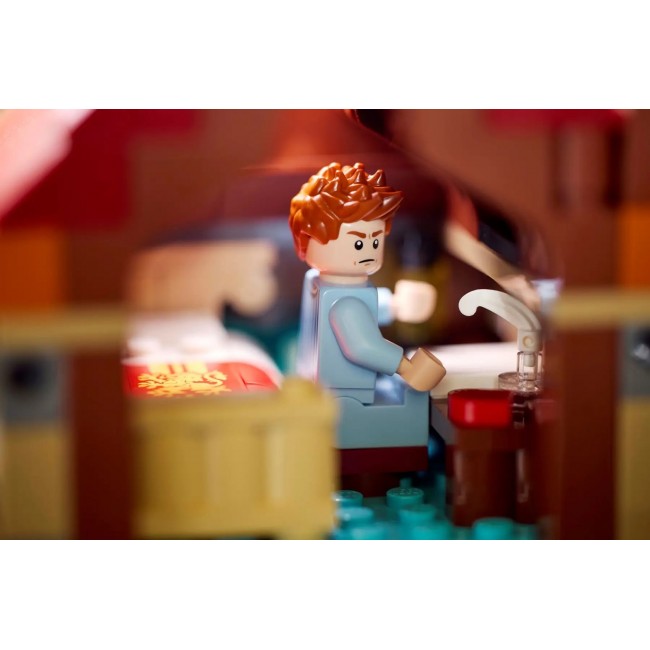 LEGO HARRY POTTER 76437 The Burrow - Collectors Edition