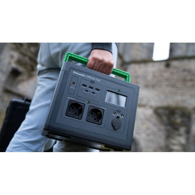 APC PPS730-GR portable power station Lithium-Ion (Li-Ion) 995 W 6.4 kg