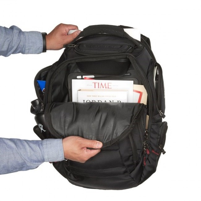 OGIO BACKPACK GAMBIT BLACK P/N: 111072_03 OGIO BACKPACK GAMBIT BLACK P/N: 111072_03