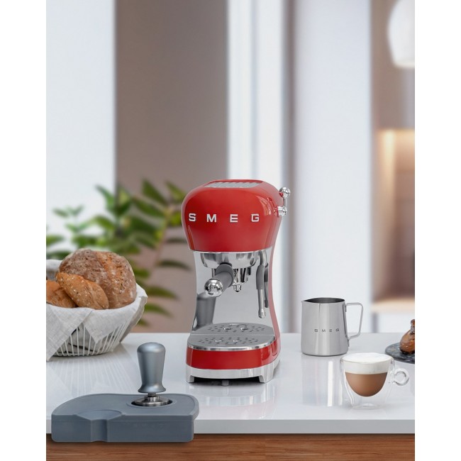Smeg ECF02RDEU coffee maker Manual Espresso machine 1.1 L
