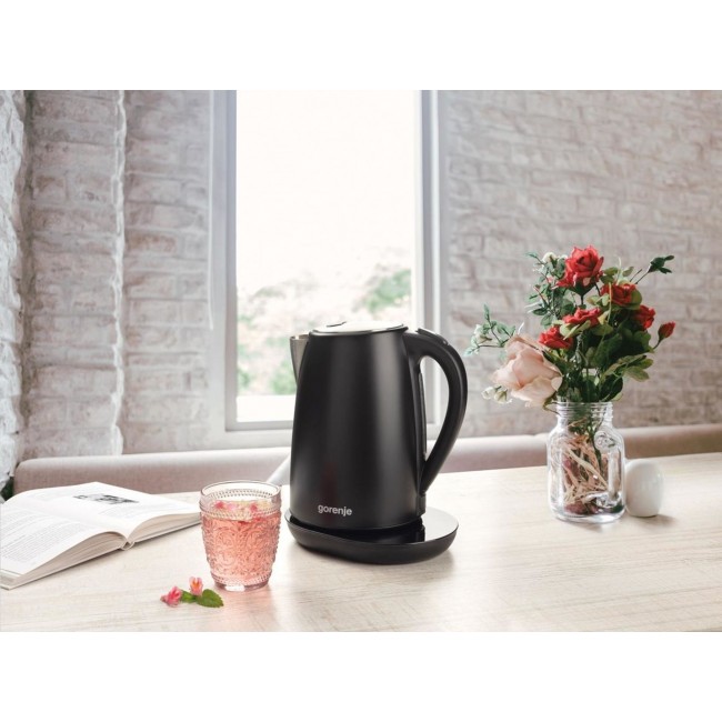Gorenje K17TRB electric kettle 1.7 L 2200 W Black