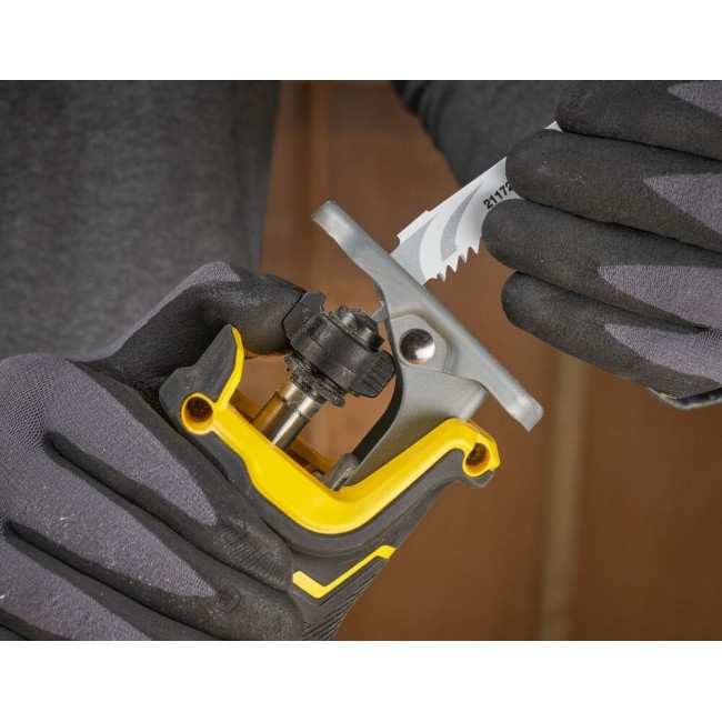 Stanley Fatmax SFMCS311B Reciprocating saw 18 V black, yellow