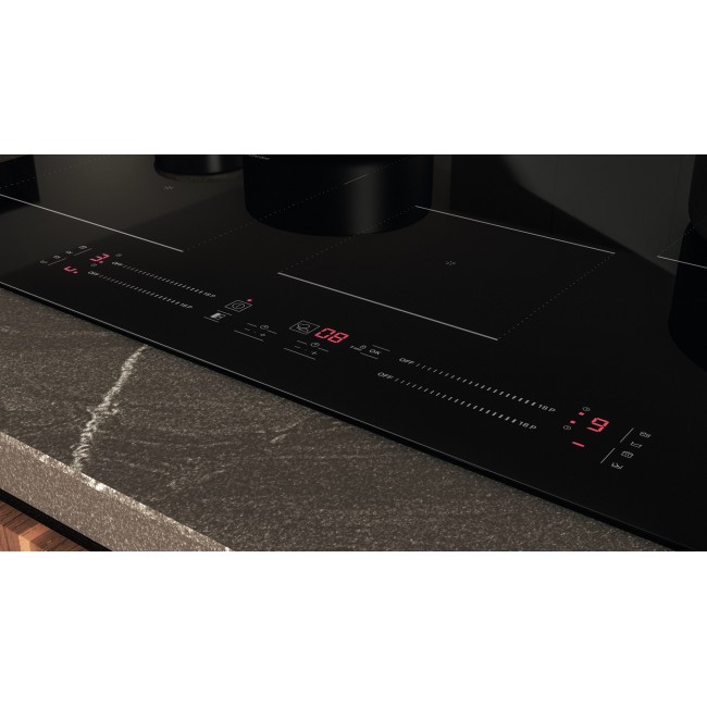Hotpoint Ariston HS 1377C CPNE Black Built-in 77 cm Zone induction hob 4 zone(s) Hotpoint Ariston HS 1377C CPNE Black Built-in 77 cm Zone induction hob 4 zone(s)