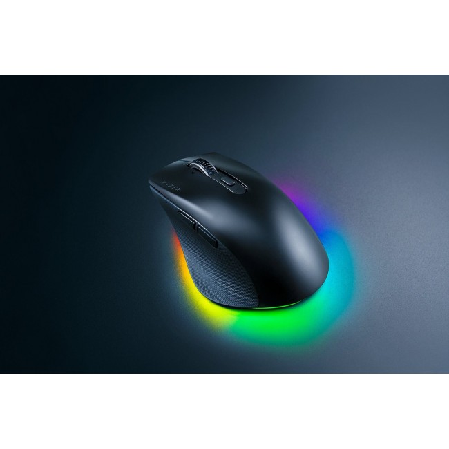Razer Pro Click V2 - ergonomic wireless mouse