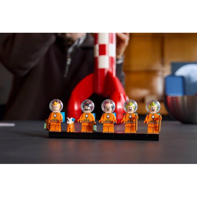 LEGO IDEAS 21367 Tintin Moon Rocket