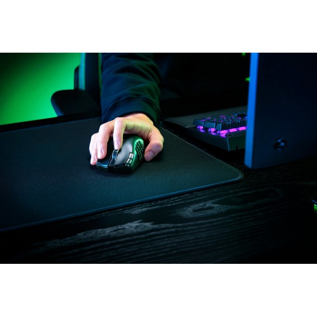 Razer Naga V2 HyperSpeed mouse Gaming Right-hand RF Wireless + Bluetooth Optical 30000 DPI