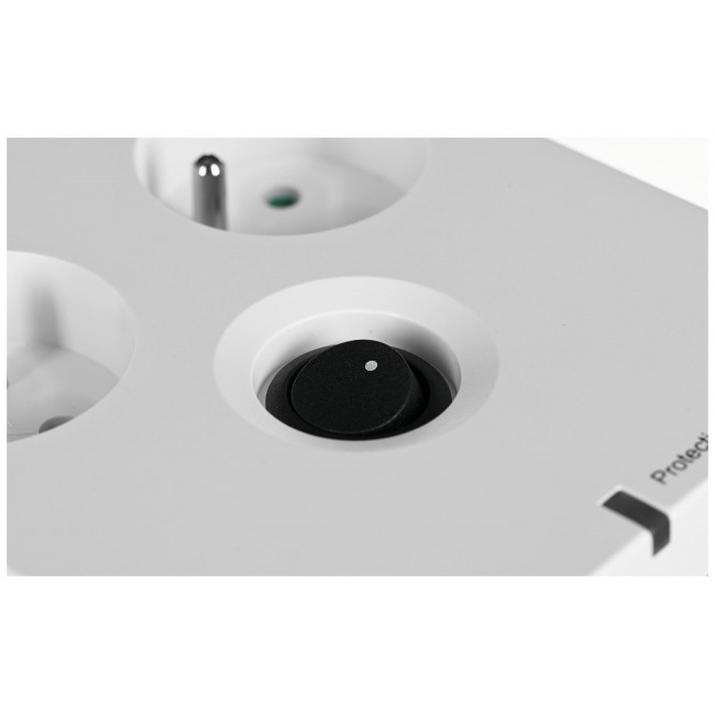 Eaton Protection Box 6 USB FR Eaton Protection Box 6 USB FR