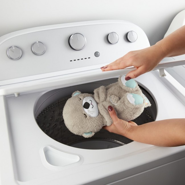 Fisher-Price Soothe 'n Snuggle Otter, Plush Baby Toy, Sound Machine with Breathing Motion