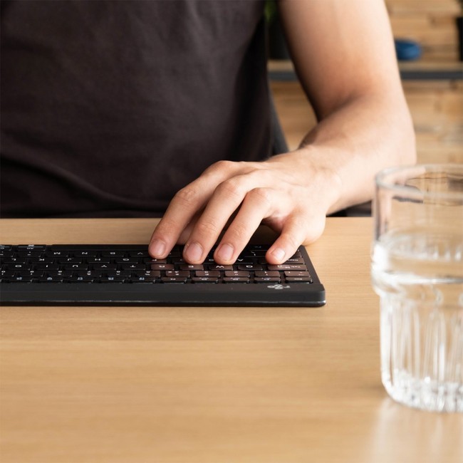 R-Go Tools Ergonomic keyboard R-Go Compact Break, compact keyboard with break software, QWERTY (US), Bluetooth, black