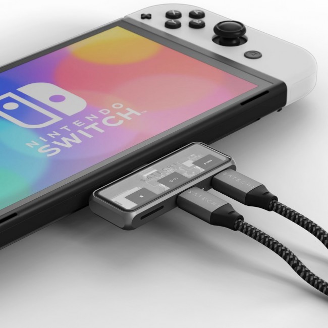 USB-C PD Hub & MicroSD Reader Gray USB-C PD Hub & MicroSD Reader Gray